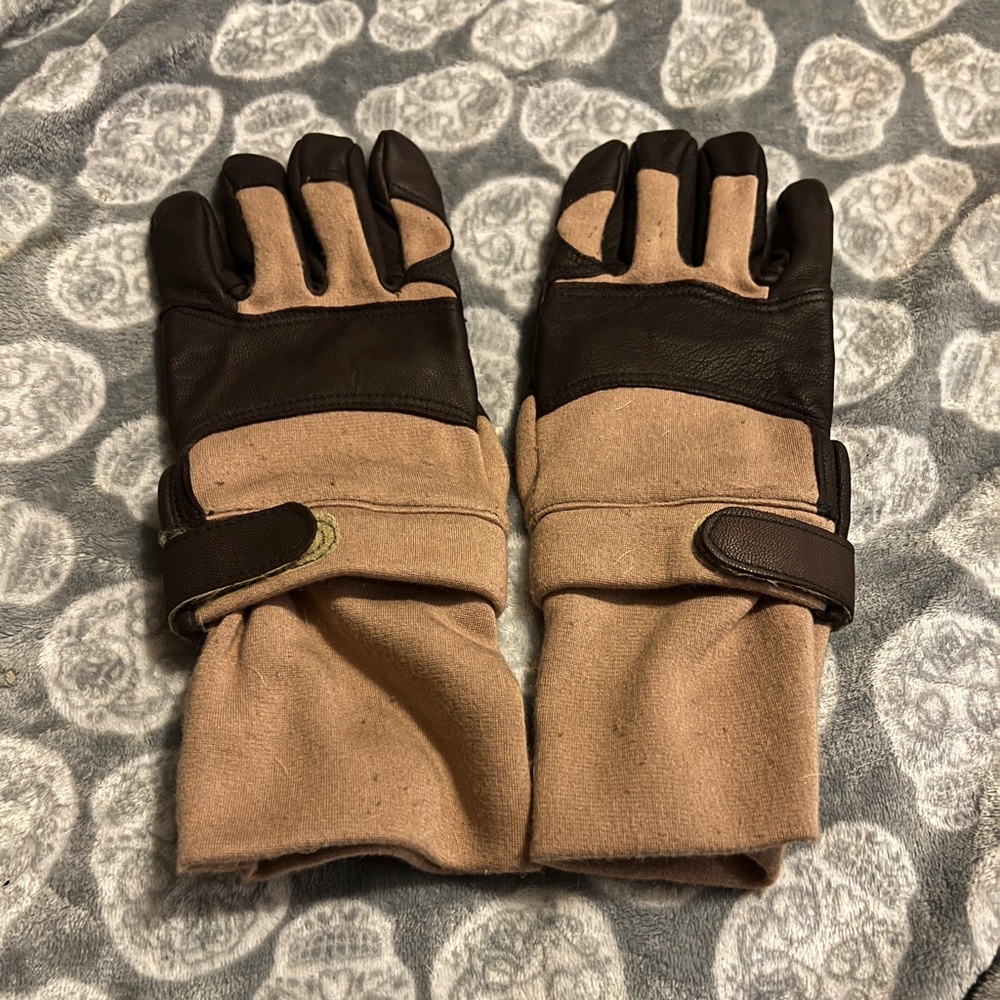 Vintage Camelbak Gloves